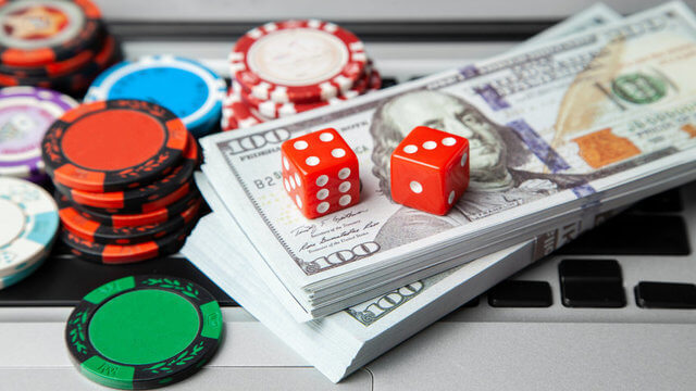 Believing Any Of These 10 Myths About casino Keeps You From Growing